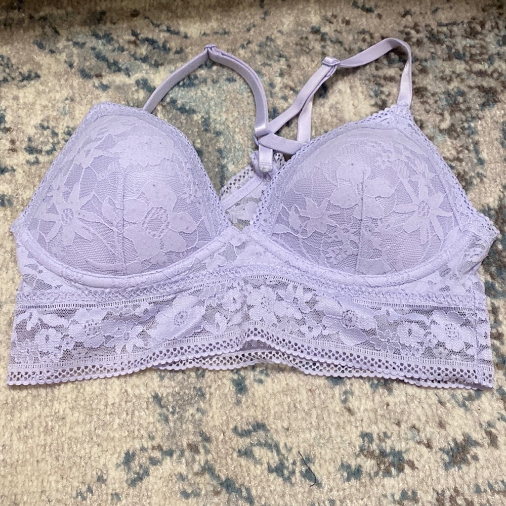 Lilac lacy padded bandeau